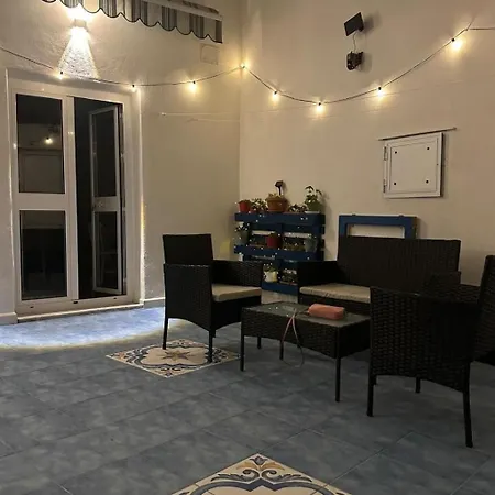 Forio Gg Mit Privatem Garten By Interhome Apartman